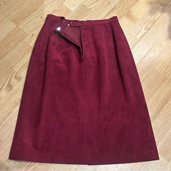 Raspberry Suede Skirt - Picture 2 of 4